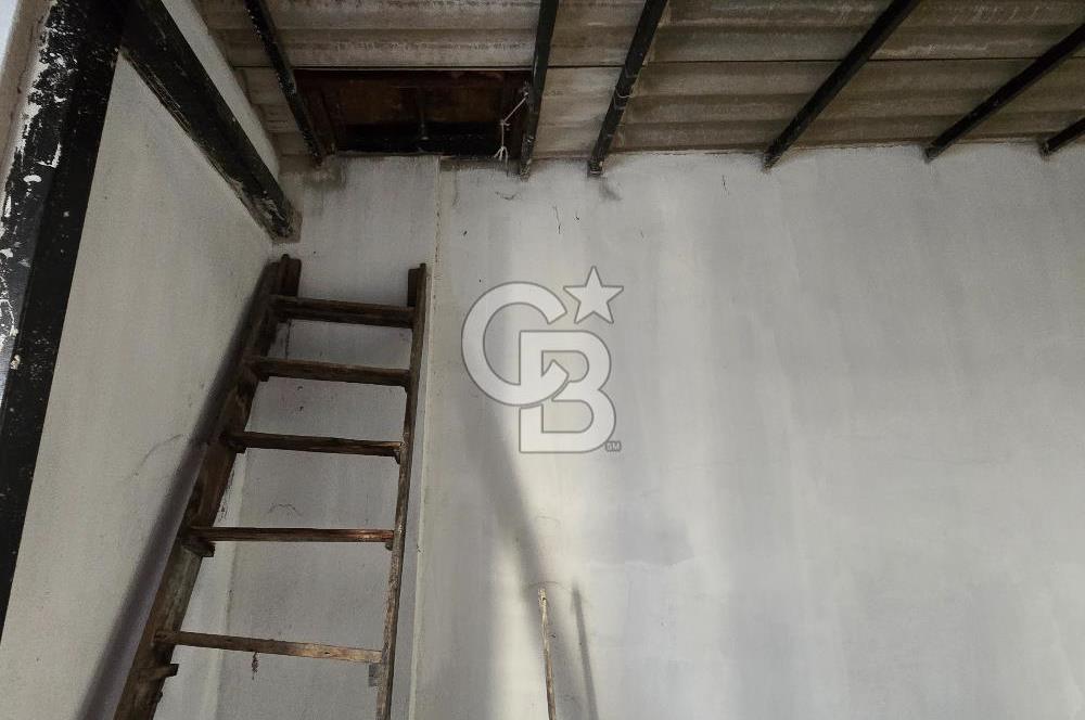 MUSELAND EVRENİN'DEN GIDA ÇRŞ'DA 3 KATLI KOMPLE SATILIK BİNA