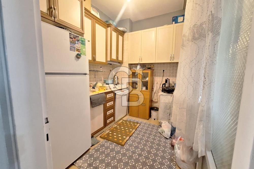 Karşıyaka Alaybey Selçuk Yaşar Karşısı 3+1 Satılık Daire