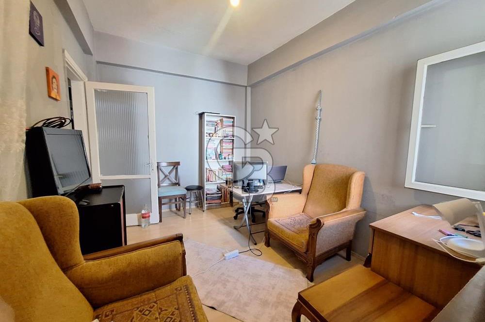 Karşıyaka Alaybey Selçuk Yaşar Karşısı 3+1 Satılık Daire