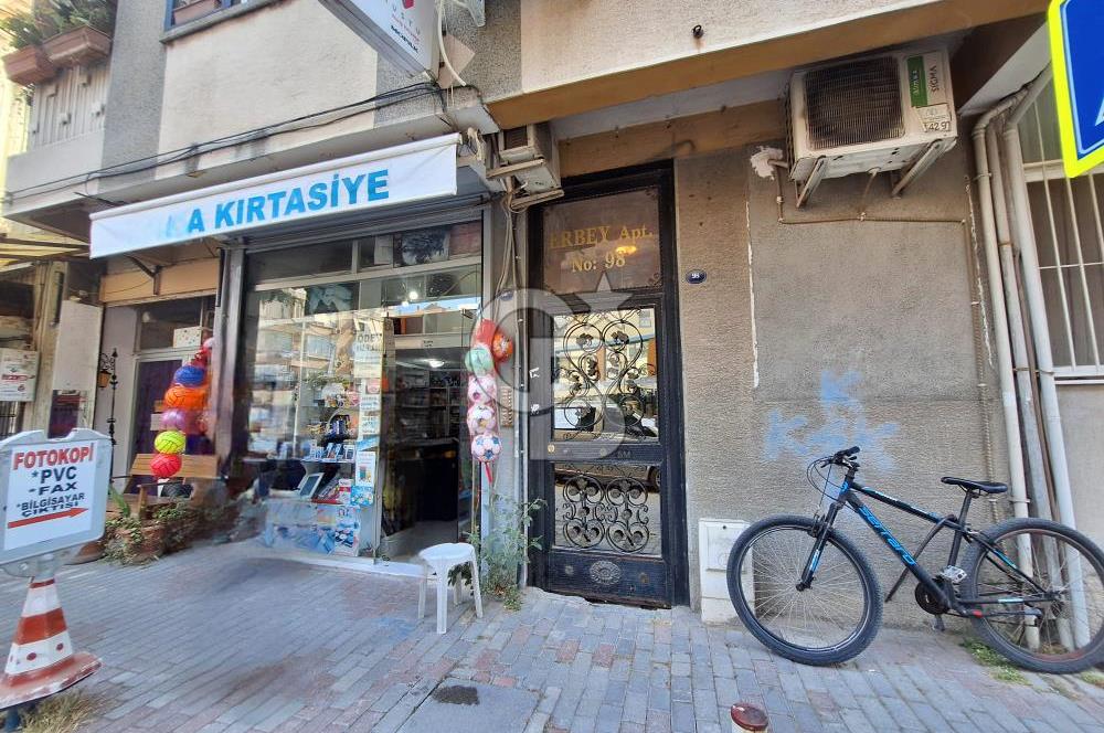 Karşıyaka Alaybey Selçuk Yaşar Karşısı 3+1 Satılık Daire