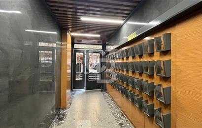 İBRAHİM AĞA CADDESİ AKSE SAPAĞINDA PLAZA İÇİNDE 1+0 KİRALIK OFİS