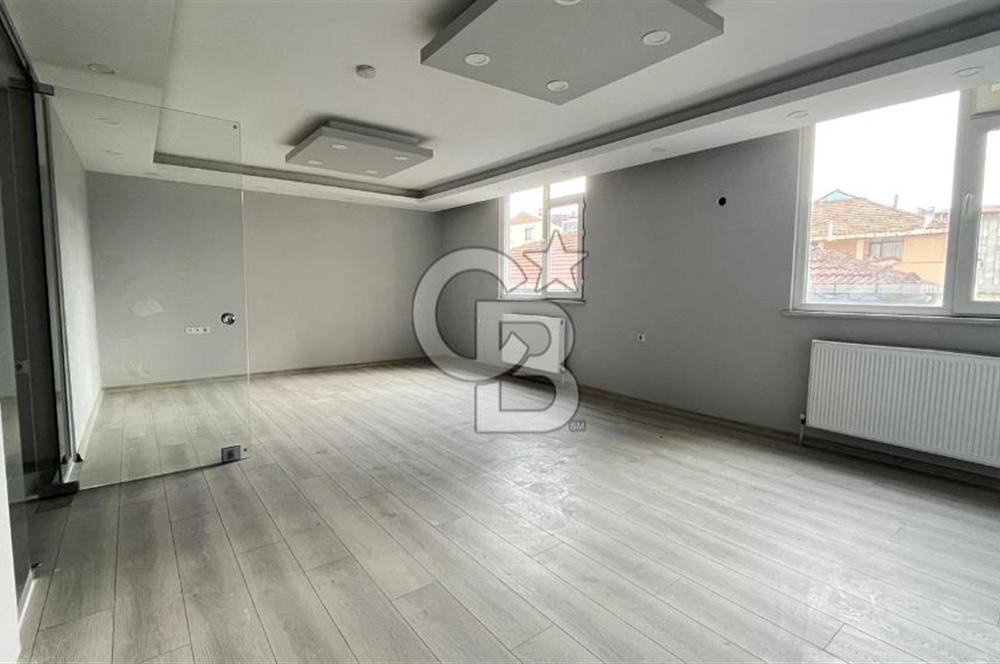 İBRAHİM AĞA CADDESİ AKSE SAPAĞINDA PLAZA İÇİNDE 1+0 KİRALIK OFİS