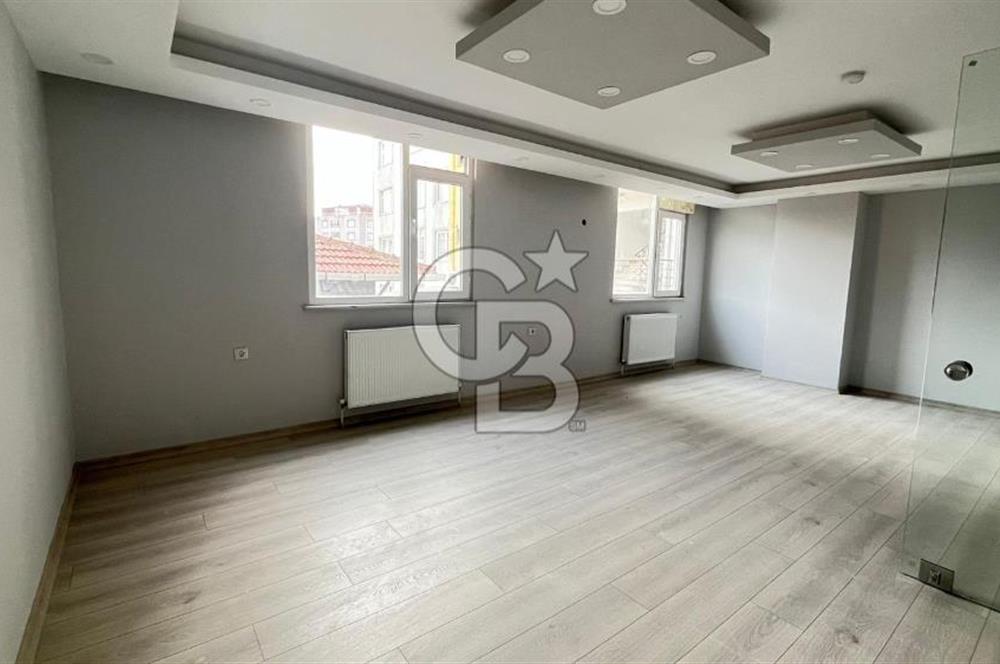 İBRAHİM AĞA CADDESİ AKSE SAPAĞINDA PLAZA İÇİNDE 1+0 KİRALIK OFİS