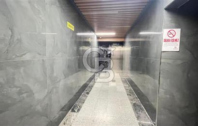 İBRAHİM AĞA CADDESİ AKSE SAPAĞINDA PLAZA İÇİNDE 1+0 KİRALIK OFİS