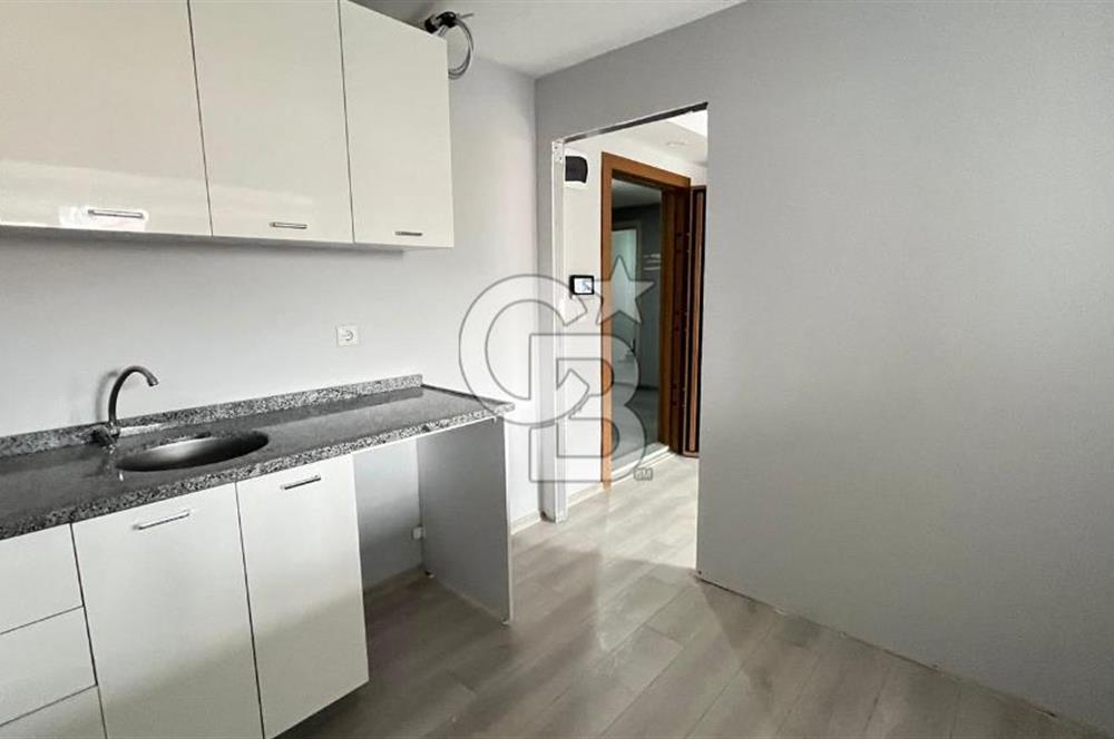 İBRAHİM AĞA CADDESİ AKSE SAPAĞINDA PLAZA İÇİNDE 1+0 KİRALIK OFİS