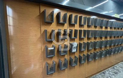 İBRAHİM AĞA CADDESİ AKSE SAPAĞINDA PLAZA İÇİNDE 1+0 KİRALIK OFİS