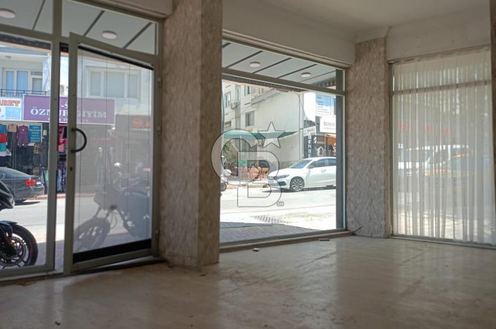 Merkezde Geniş Cepheli 27 m2 Satılık Köşe Dükkan