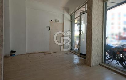 Merkezde Geniş Cepheli 27 m2 Satılık Köşe Dükkan