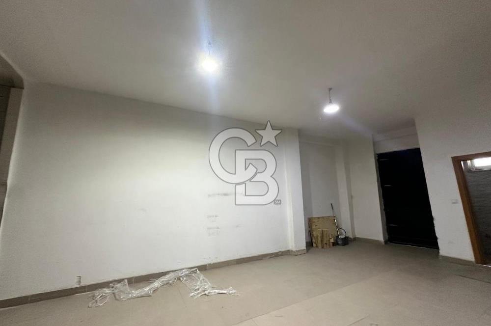GEBZE ADLİYE KARŞISI KONAK PLAZADA CADDE ÜZERİ KİRALIK DÜKKAN