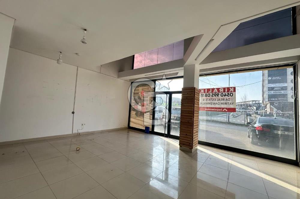 GEBZE ADLİYE KARŞISI KONAK PLAZADA CADDE ÜZERİ KİRALIK DÜKKAN