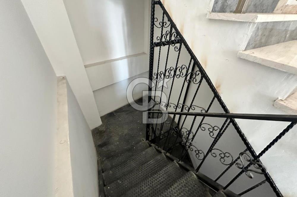 GEBZE ADLİYE KARŞISI KONAK PLAZADA CADDE ÜZERİ KİRALIK DÜKKAN