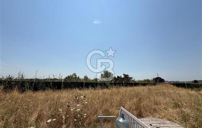 HELVACI MERKEZE 3 DK 456m2 SATILIK ETRAFI ÇEVRİLİ TARLA