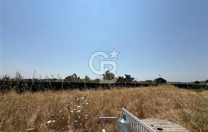 HELVACI MERKEZE 3 DK 456m2 SATILIK ETRAFI ÇEVRİLİ TARLA