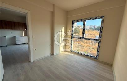 ÖNÜ KAPANMAZ ÖN CEPHE SATILIK 1+1 LÜKS DAİRE