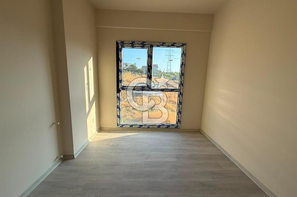 ÖNÜ KAPANMAZ ÖN CEPHE SATILIK 1+1 LÜKS DAİRE