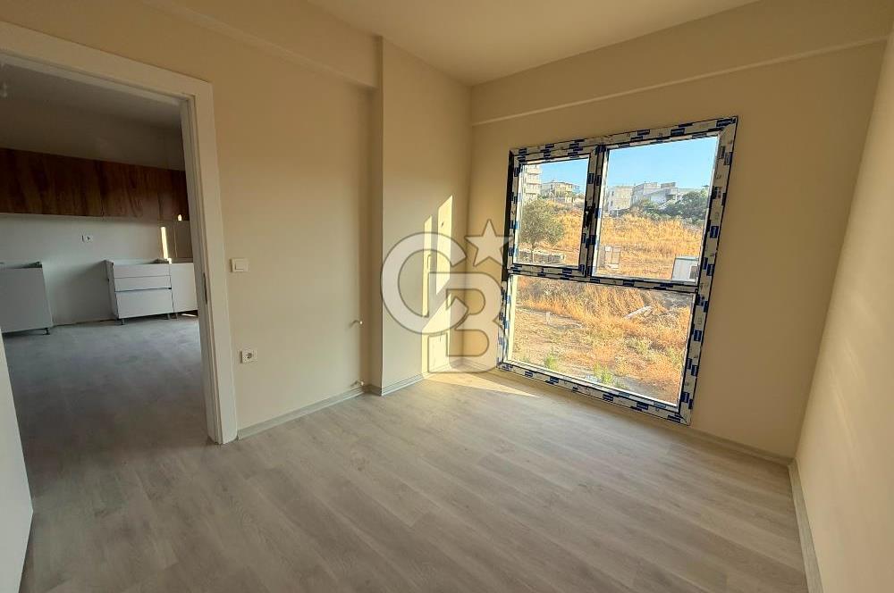 ÖNÜ KAPANMAZ ÖN CEPHE SATILIK 1+1 LÜKS DAİRE