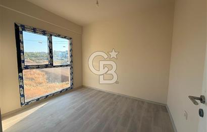 ÖNÜ KAPANMAZ ÖN CEPHE SATILIK 1+1 LÜKS DAİRE
