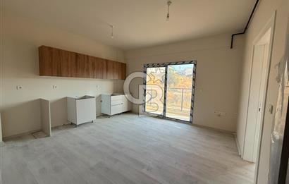 ÖNÜ KAPANMAZ ÖN CEPHE SATILIK 1+1 LÜKS DAİRE
