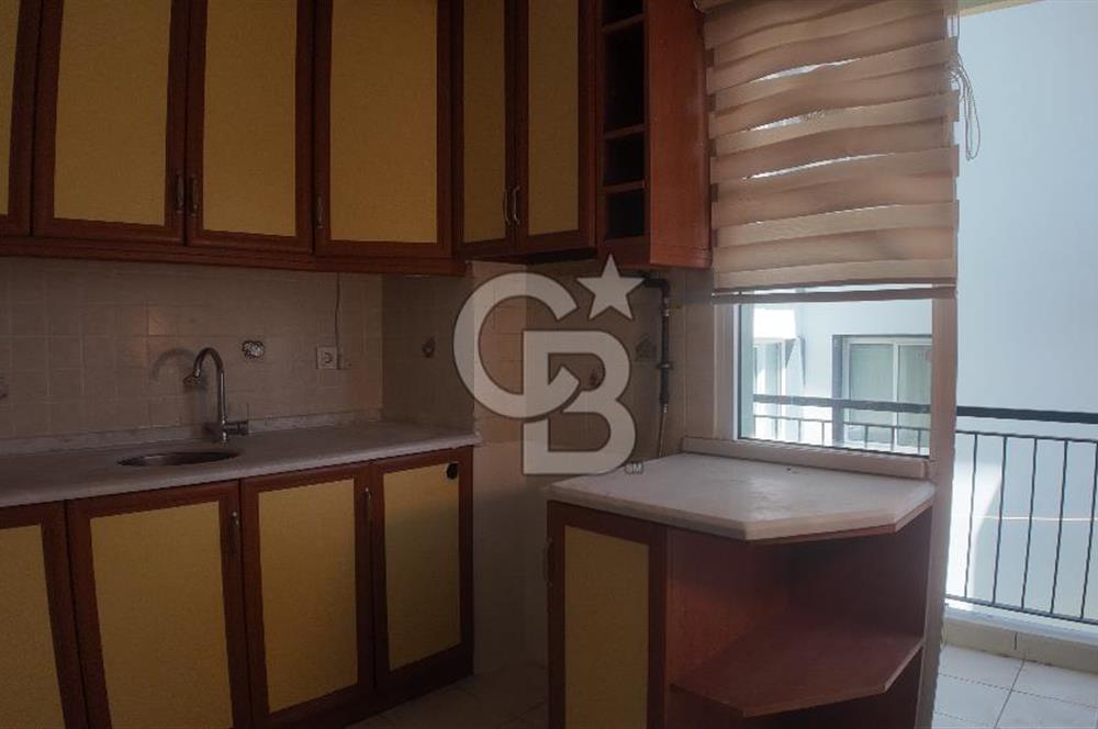 MUSELAND EVRENİN'DEN YAVUZ CADDESİNDE 3+1 DOĞALGAZLI DAİRE