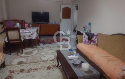 Küçükçekmece Cumhuriyet Mahallesinde Satılık 3+1 Daire