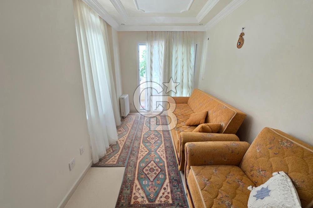 ALTINKUM DENİZE YÜRÜME MESAFESİNDE 2+1 KISMİ EŞYALI  DAİRE