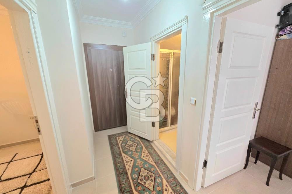 ALTINKUM DENİZE YÜRÜME MESAFESİNDE 2+1 KISMİ EŞYALI  DAİRE