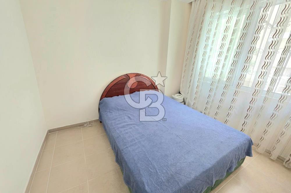 ALTINKUM DENİZE YÜRÜME MESAFESİNDE 2+1 KISMİ EŞYALI  DAİRE