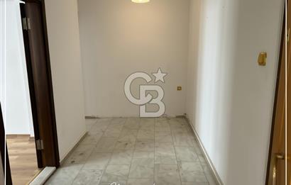 TRABZON MEYDAN'DA SATILIK 3+1 İŞYERİ