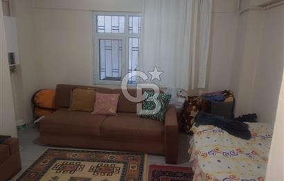 Küçükçekmece Cumhuriyet Mahallesinde Satılık 3+1 Daire