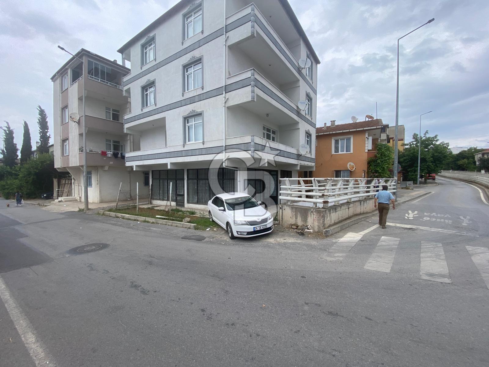 Gebze istasyon mahallesinde satılık iş yeri