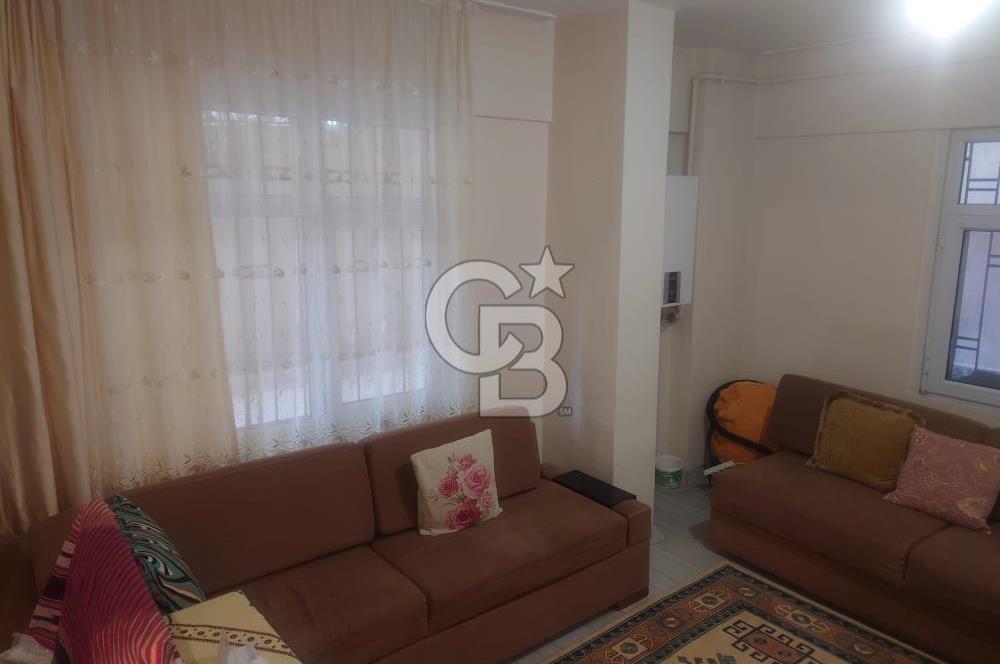 Küçükçekmece Cumhuriyet Mahallesinde Satılık 3+1 Daire