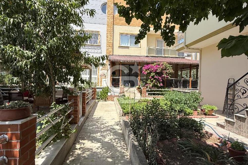 ÇANDARLI MERKEZE VE DENİZE YÜRÜME MESAFESİNDE 4+1 TRİPLEKS VİLLA