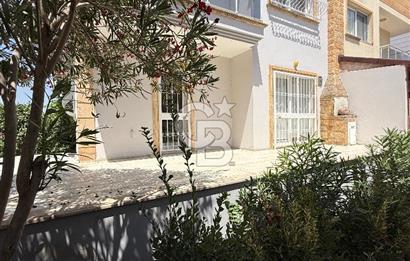 ÇANDARLI MERKEZE VE DENİZE YÜRÜME MESAFESİNDE 4+1 TRİPLEKS VİLLA