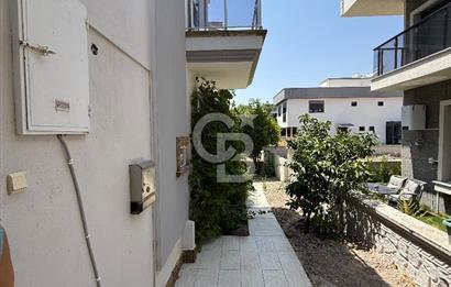 ÇANDARLI MERKEZE VE DENİZE YÜRÜME MESAFESİNDE 4+1 TRİPLEKS VİLLA