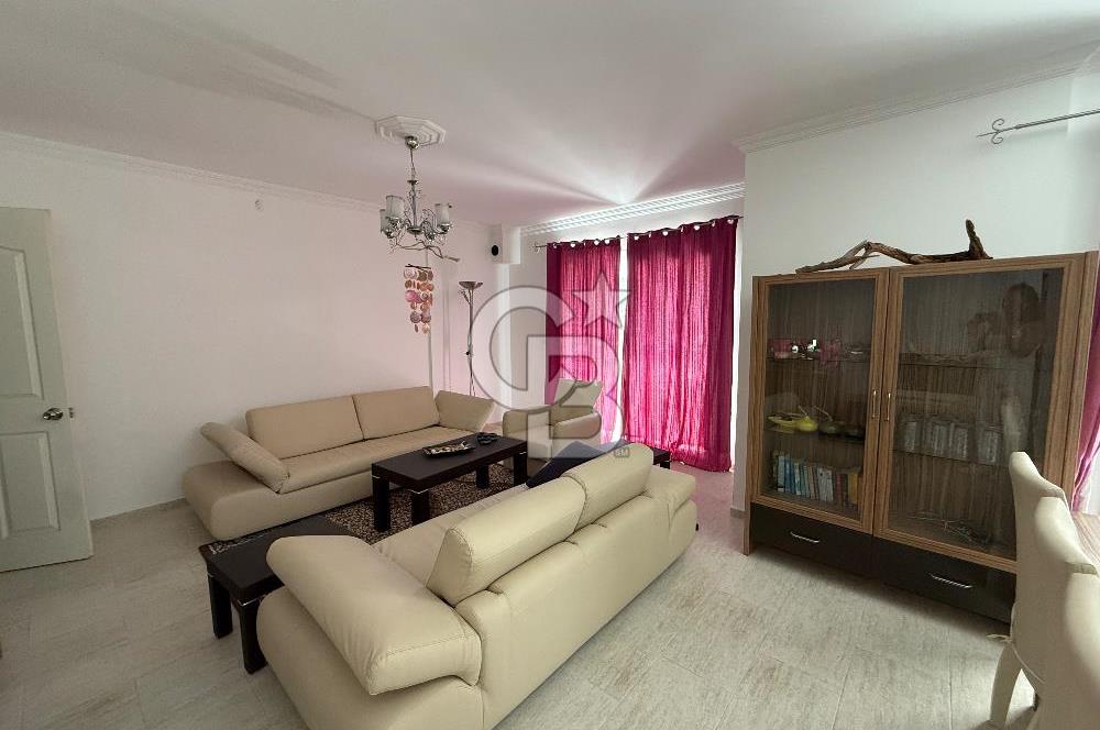 ÇANDARLI MERKEZE VE DENİZE YÜRÜME MESAFESİNDE 4+1 TRİPLEKS VİLLA