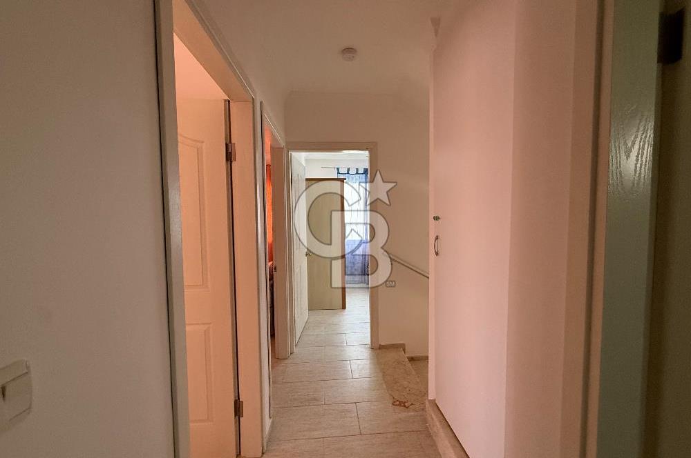 ÇANDARLI MERKEZE VE DENİZE YÜRÜME MESAFESİNDE 4+1 TRİPLEKS VİLLA