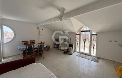 ÇANDARLI MERKEZE VE DENİZE YÜRÜME MESAFESİNDE 4+1 TRİPLEKS VİLLA