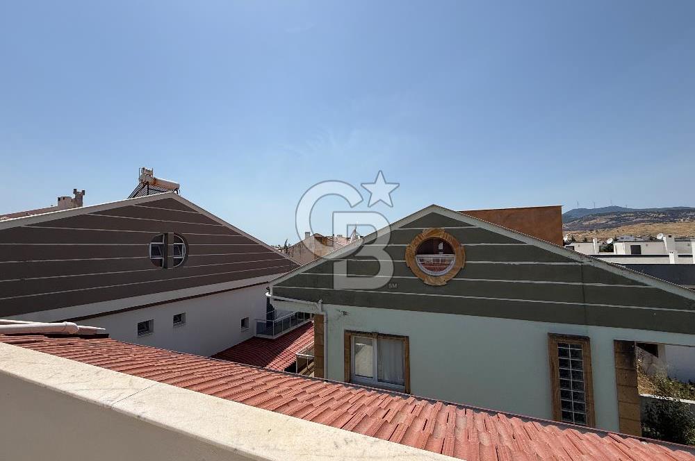 ÇANDARLI MERKEZE VE DENİZE YÜRÜME MESAFESİNDE 4+1 TRİPLEKS VİLLA
