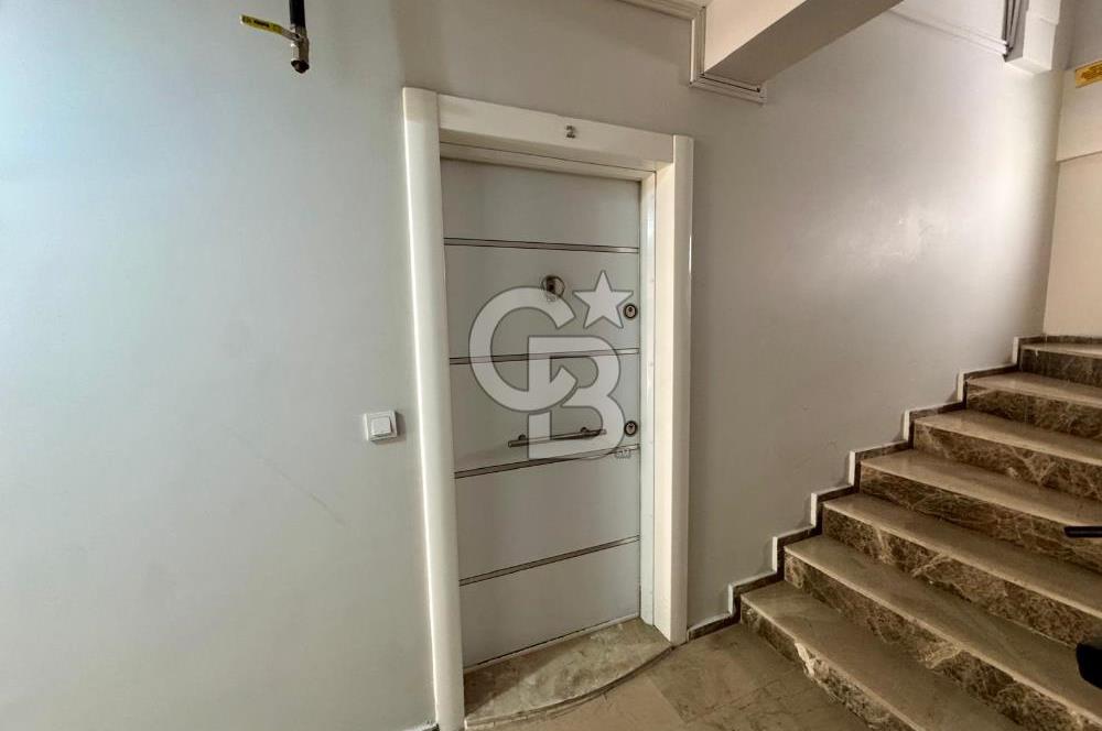 Tramvay ve İzbana Çok Yakın, Ferah, Kullanışlı 1+1 Kiralık Daire