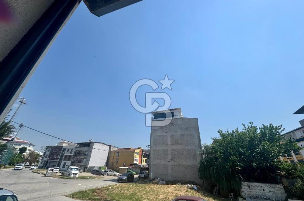 Tramvay ve İzbana Çok Yakın, Ferah, Kullanışlı 1+1 Kiralık Daire