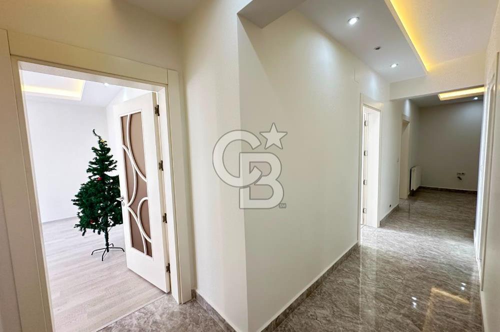 Hürriyet Sitesi Ultra Lüks 4+1 Satılık Daire