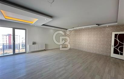 Hürriyet Sitesi Ultra Lüks 4+1 Satılık Daire