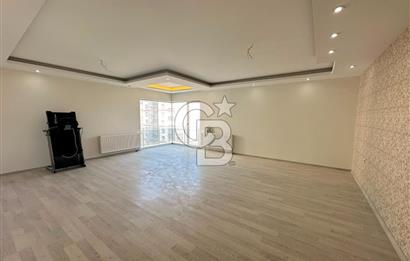 Hürriyet Sitesi Ultra Lüks 4+1 Satılık Daire