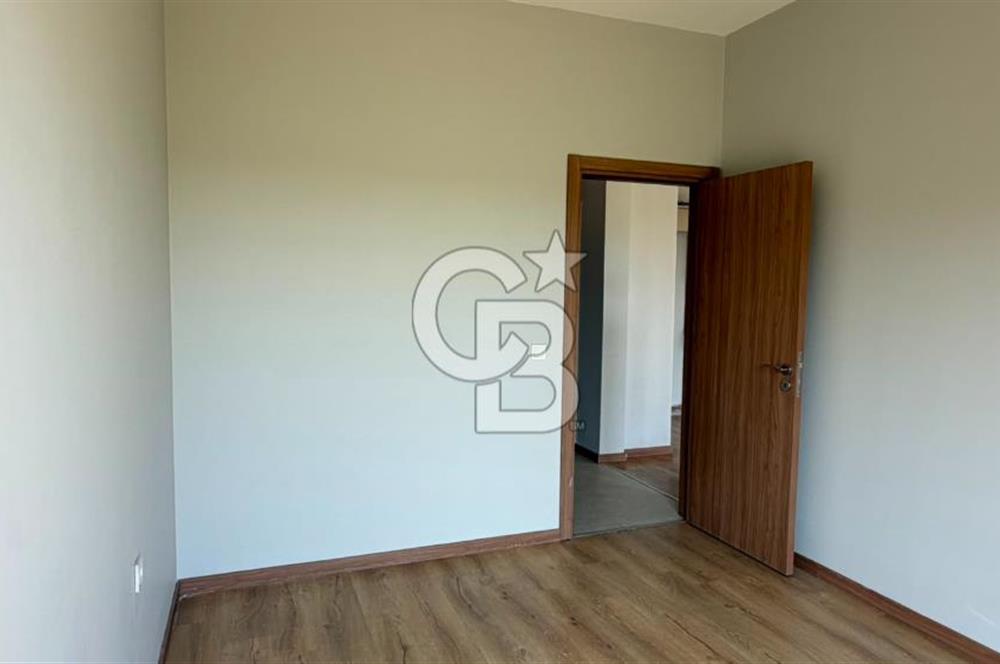 YENİTEPE İZMİR 1. ETAP'TA BAHÇE KULLANIMLI KİRALIK 1+1 DAİRE