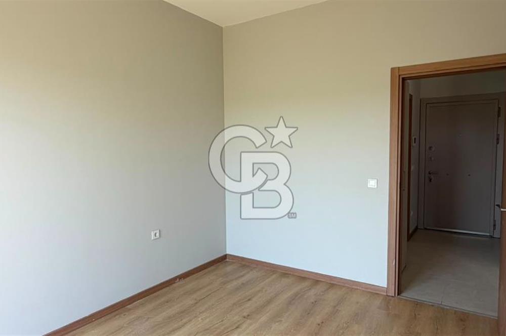 YENİTEPE İZMİR 1. ETAP'TA BAHÇE KULLANIMLI KİRALIK 1+1 DAİRE