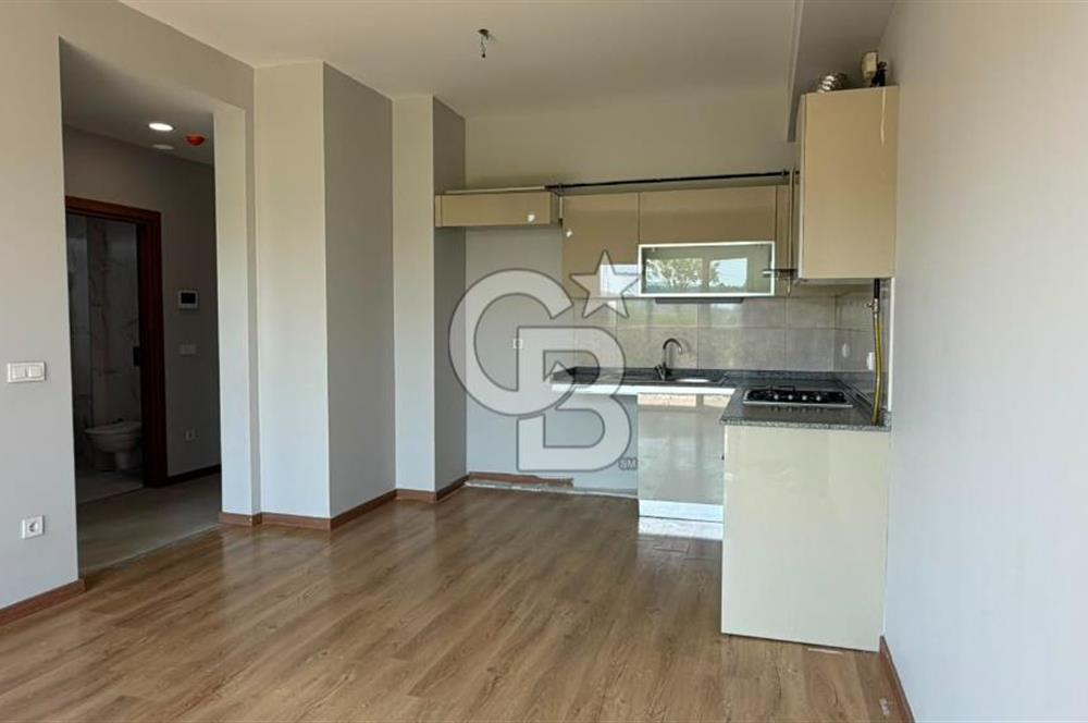 YENİTEPE İZMİR 1. ETAP'TA BAHÇE KULLANIMLI KİRALIK 1+1 DAİRE