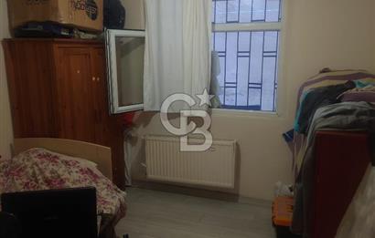 Küçükçekmece Cumhuriyet Mahallesinde Satılık 3+1 Daire