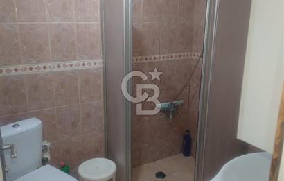 Küçükçekmece Cumhuriyet Mahallesinde Satılık 3+1 Daire