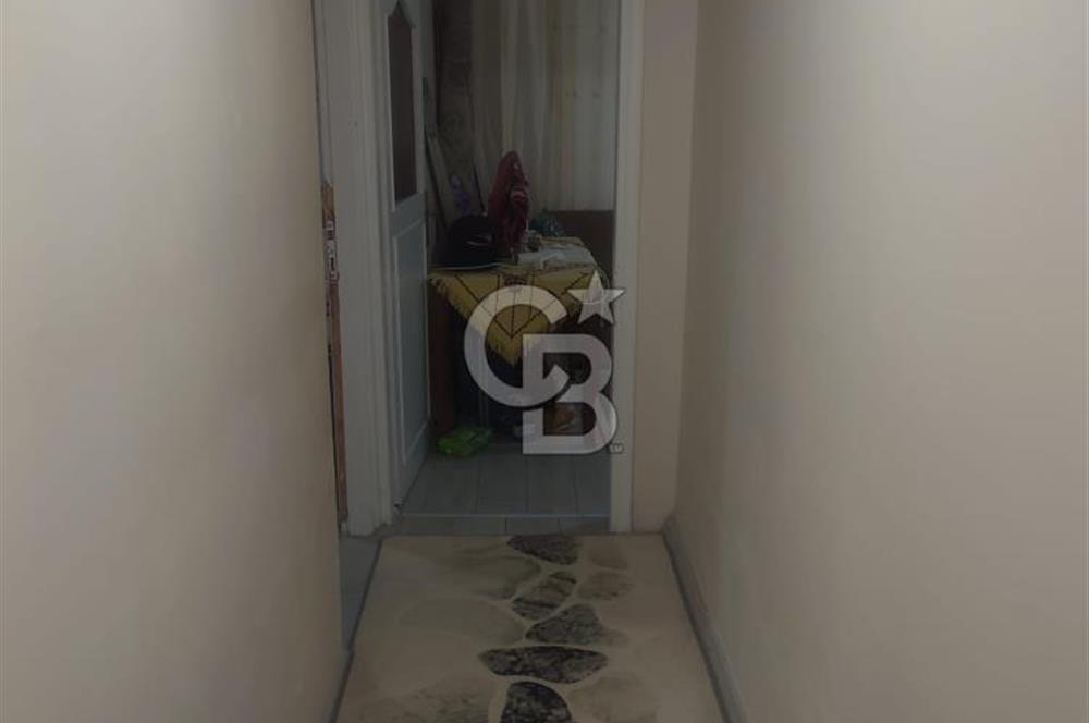 Küçükçekmece Cumhuriyet Mahallesinde Satılık 3+1 Daire