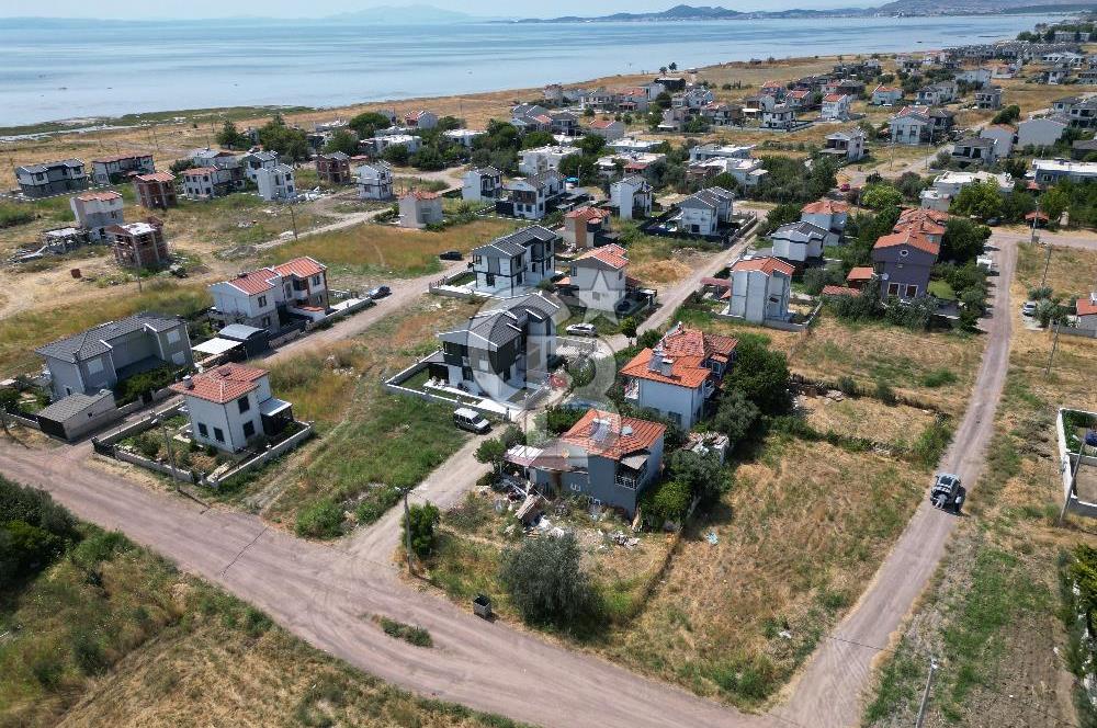 Ayvalık Altınova'da Satılık İmarlı Arsa 